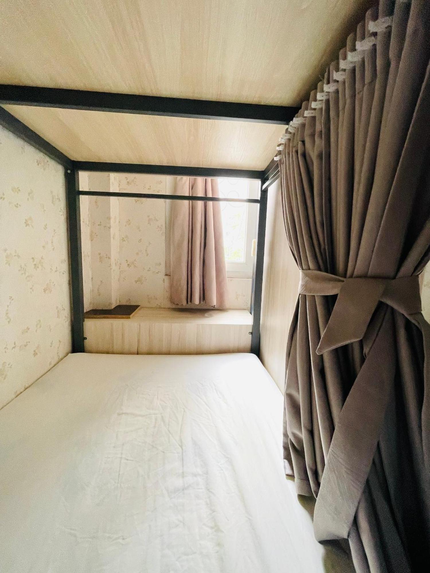 Lataland Hostel Хошимин Екстериор снимка